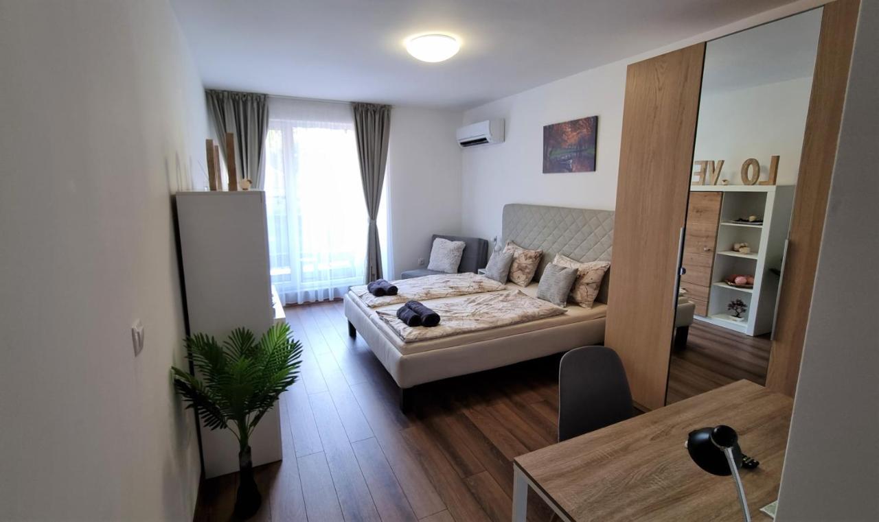 Luxury Quiet Apartment In The City Center Plovdiv Ngoại thất bức ảnh