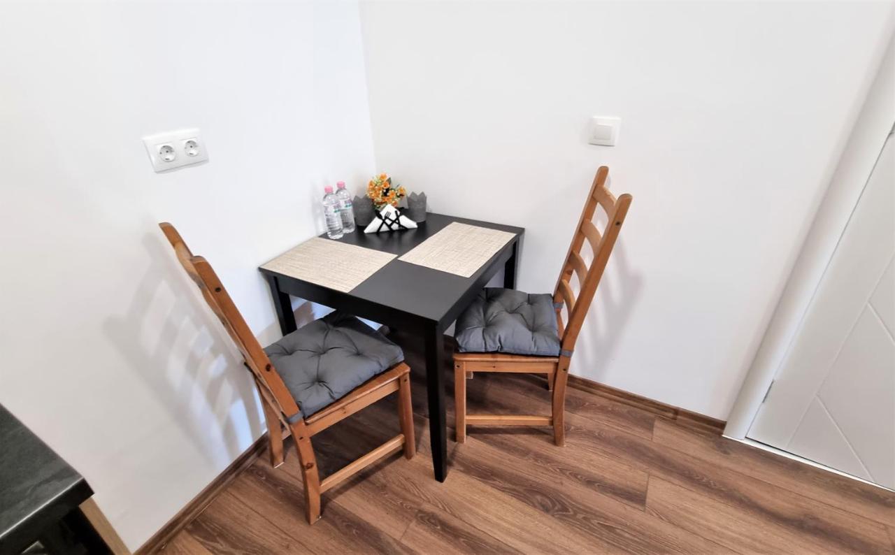 Luxury Quiet Apartment In The City Center Plovdiv Ngoại thất bức ảnh