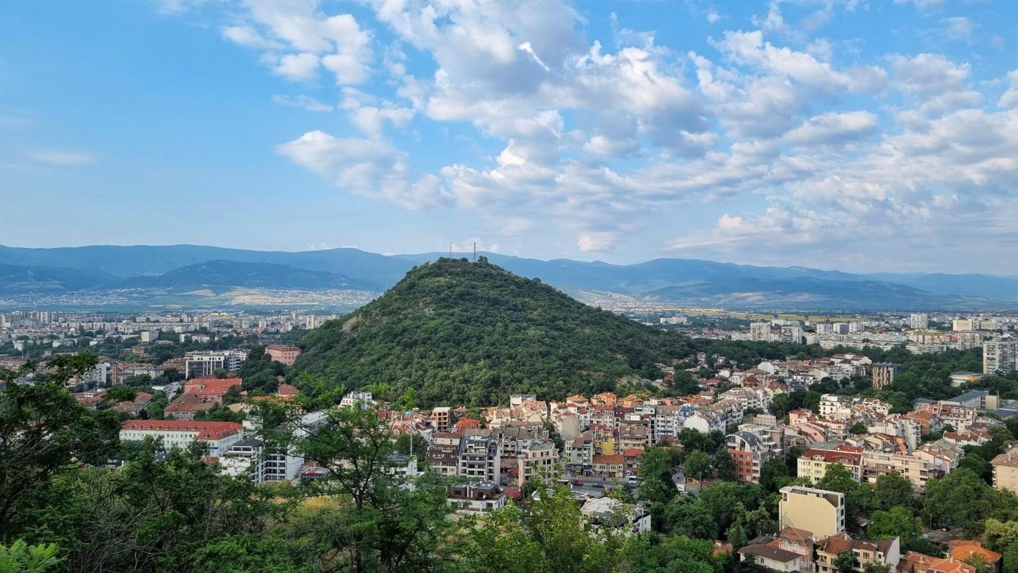 Luxury Quiet Apartment In The City Center Plovdiv Ngoại thất bức ảnh